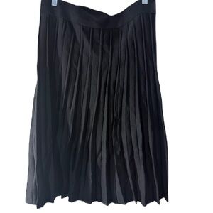 Japparel xl Elegant Black Pleated Skirt